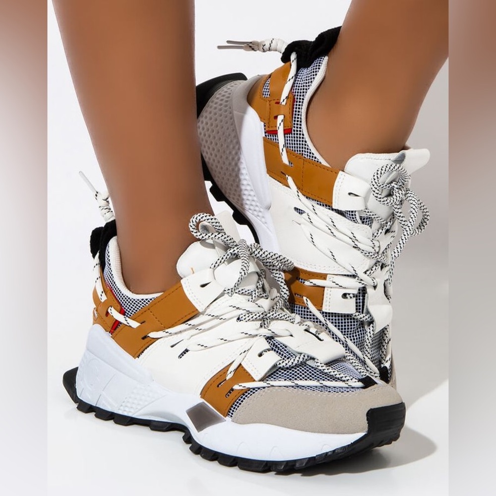 Azalea Wang - Akira - Chunky Trail Sneakers – White / Tan / Black
Women’s Size 8